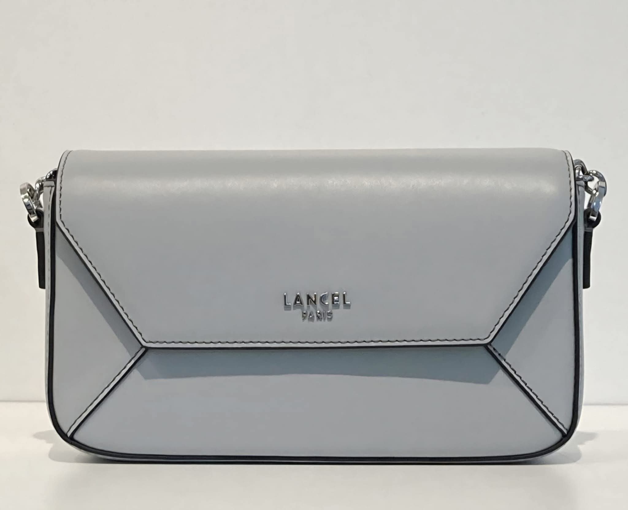 https://accessoiresmodes.com//storage/photos/360/LANCEL/IMG-20260306-WA0021.jpg