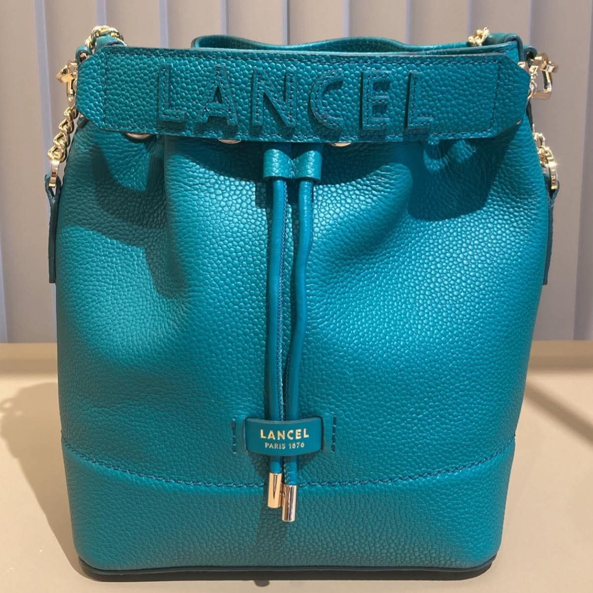 https://accessoiresmodes.com//storage/photos/360/LANCEL/IMG-20260409-WA0162.jpg